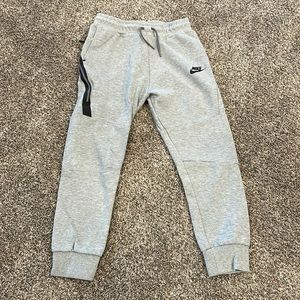 Nike boys joggers